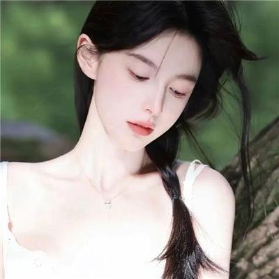 左边最后那栋房子
